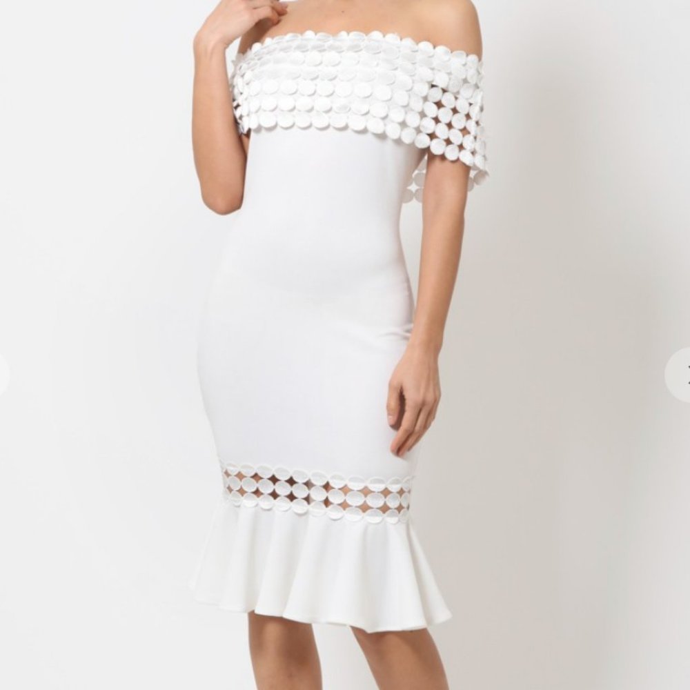 White Off the shoulder midi tube dress w/crochet